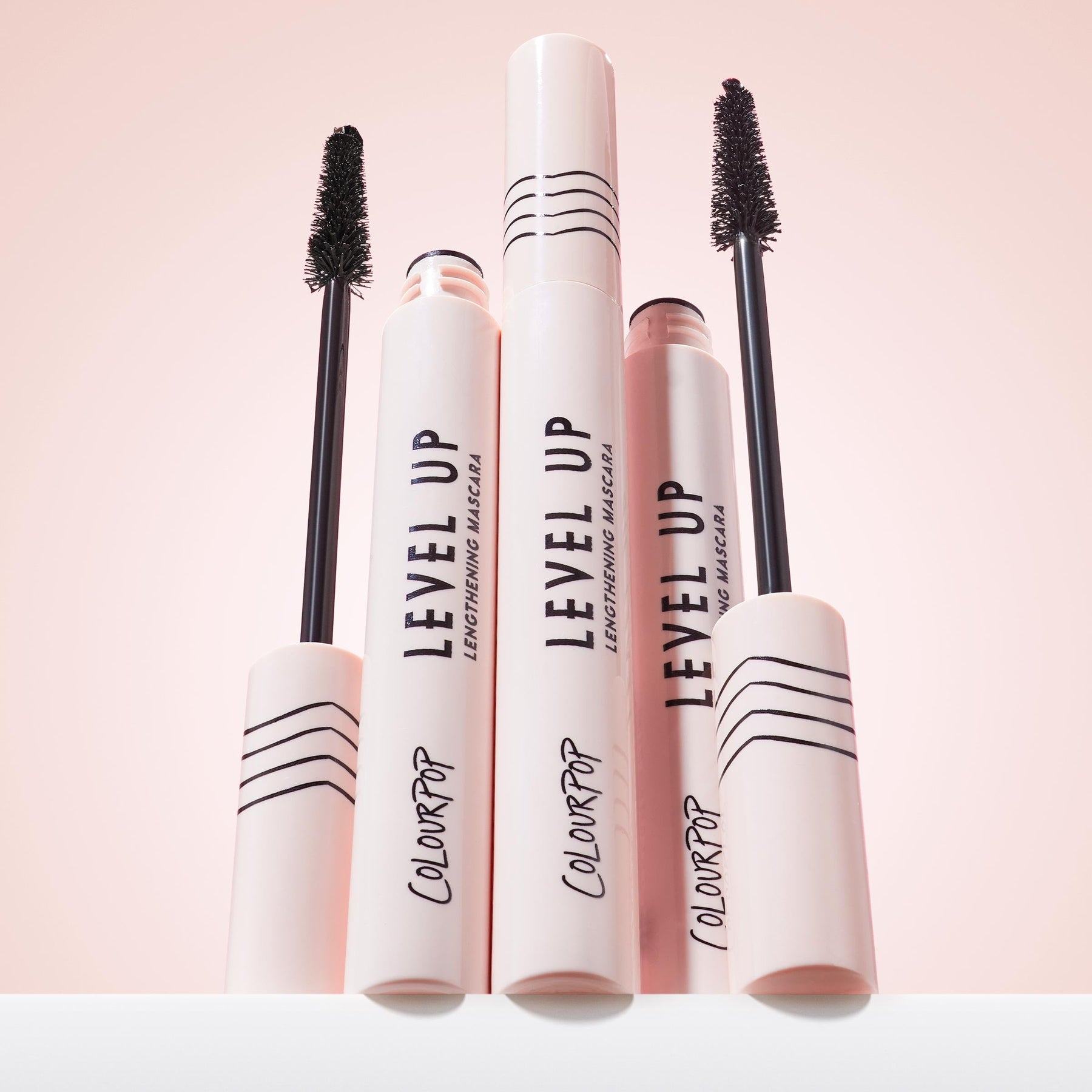 Black - Featherlight Artistic Lash Volume