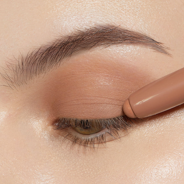 Cocktail Party - Bold Romantic Eye Finish