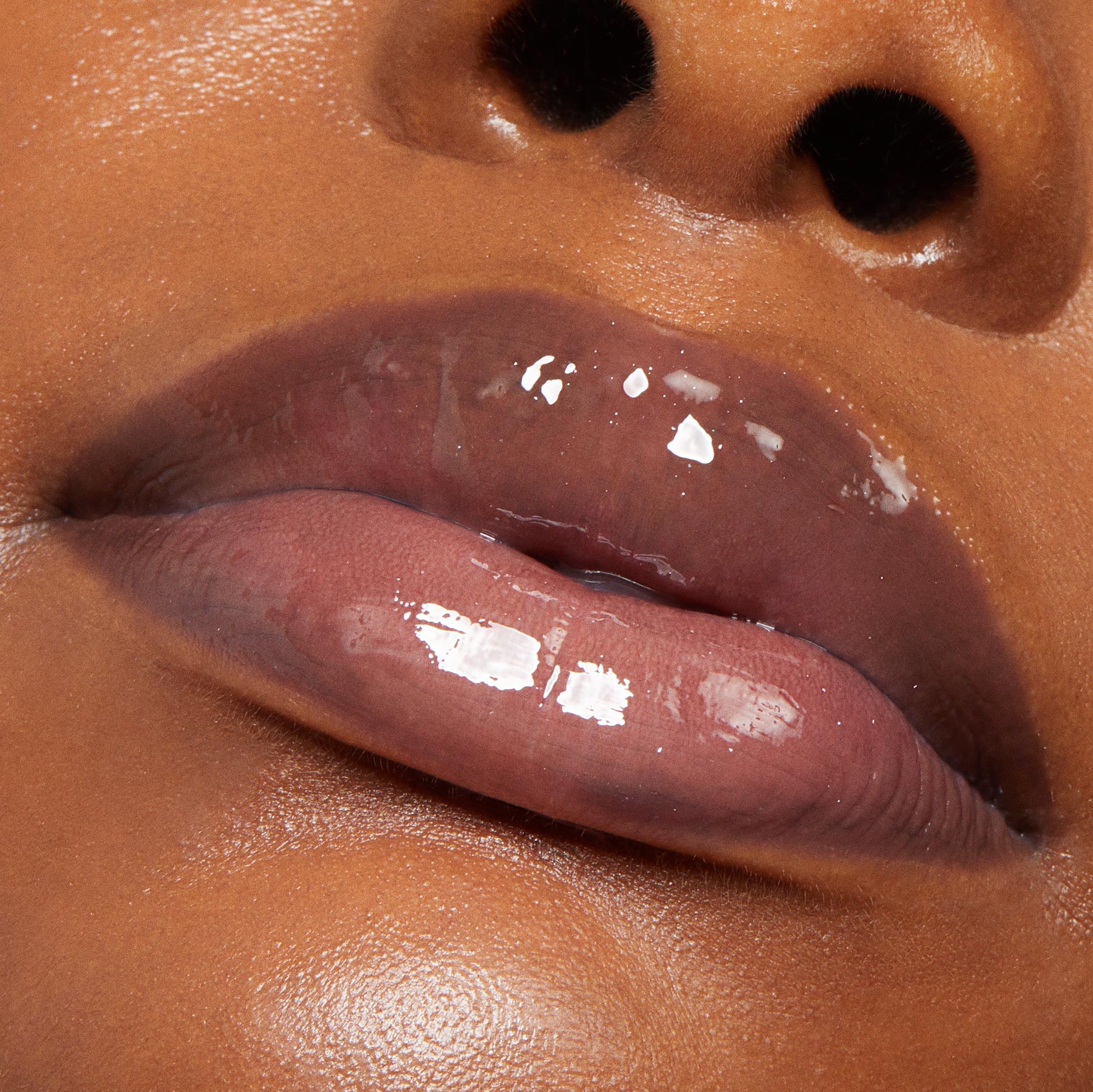 Vampy Lips - Featherlight Iconic Lip Veil