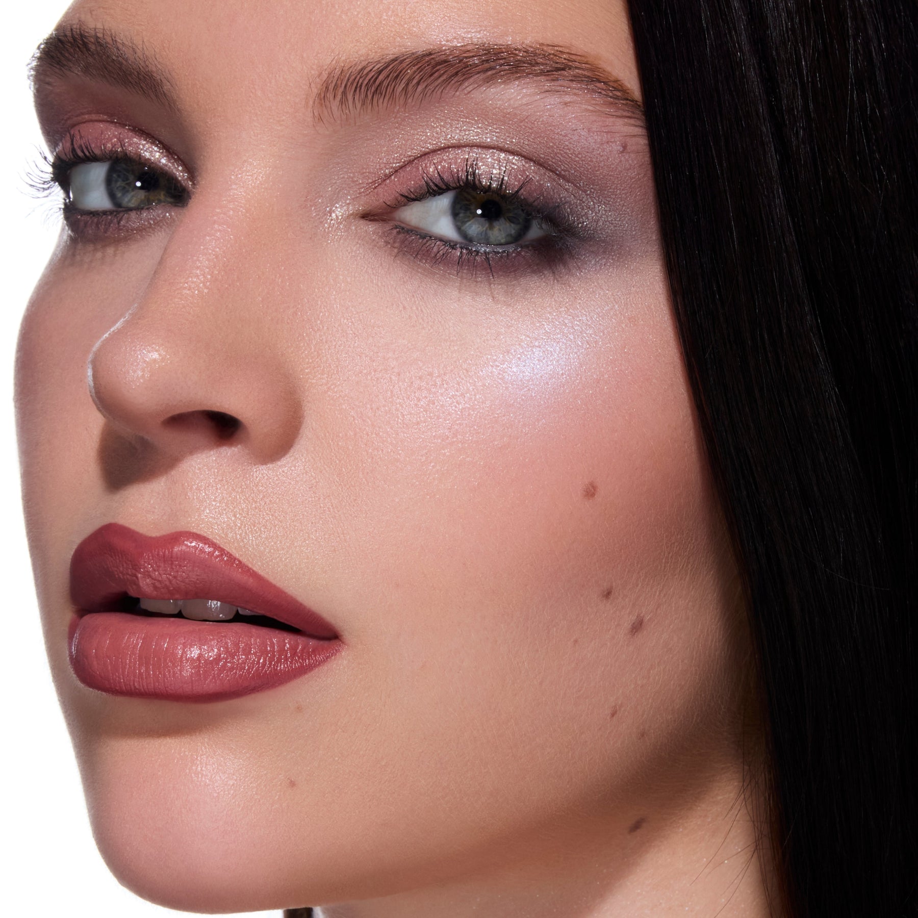 Change Me - Defined Favorite Cheek Flush