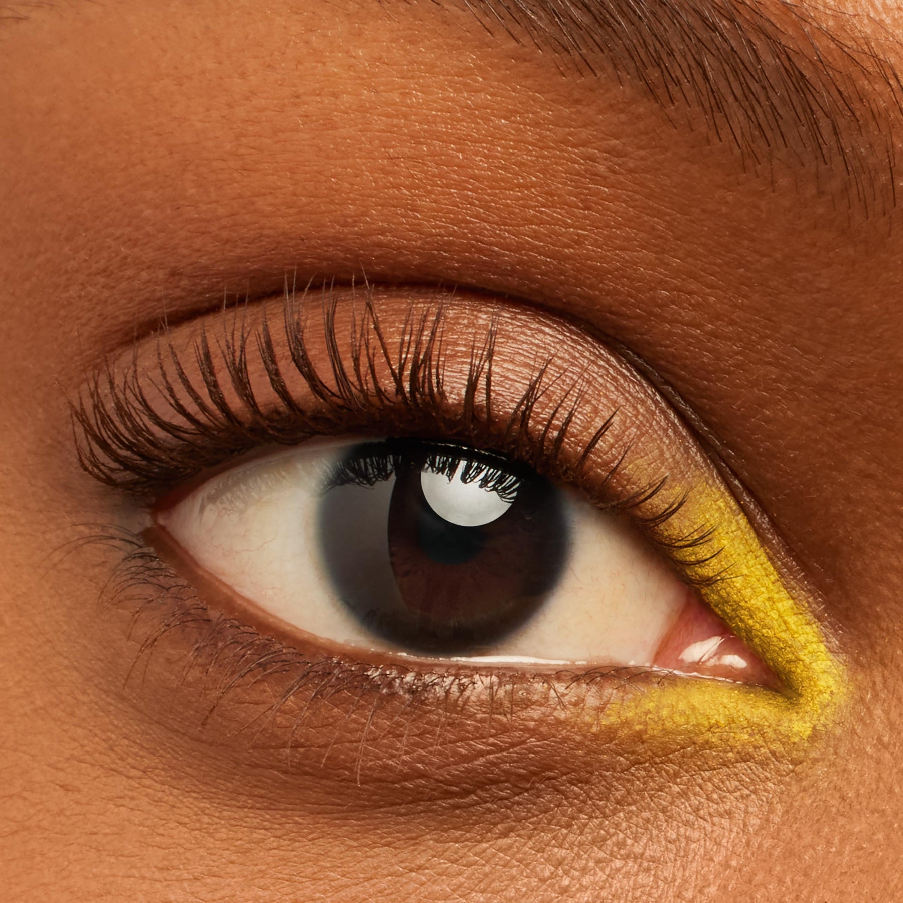 Brownie Points - Lightweight Runway Lash Definition