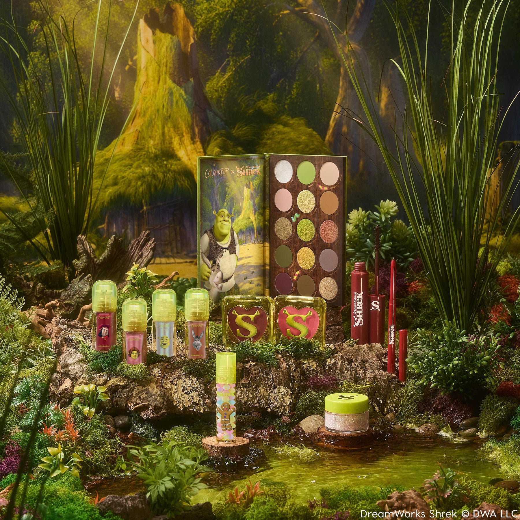 X DreamWorks Shrek - Glowing Beauty-Ready Beauty Assortment