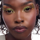 X DreamWorks Shrek - Glowing Beauty-Ready Beauty Assortment