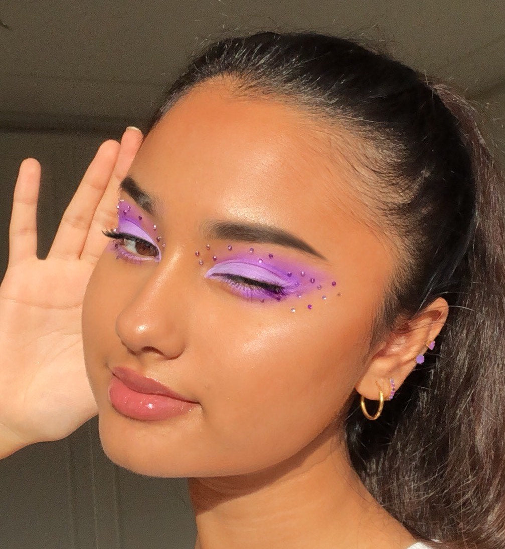 Fade Into Hue - Lightweight Special Eye Glow
