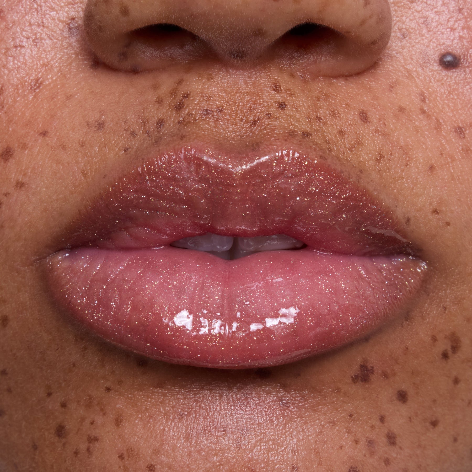 Mademoiselle Belle - Satin Deluxe Lip Edit