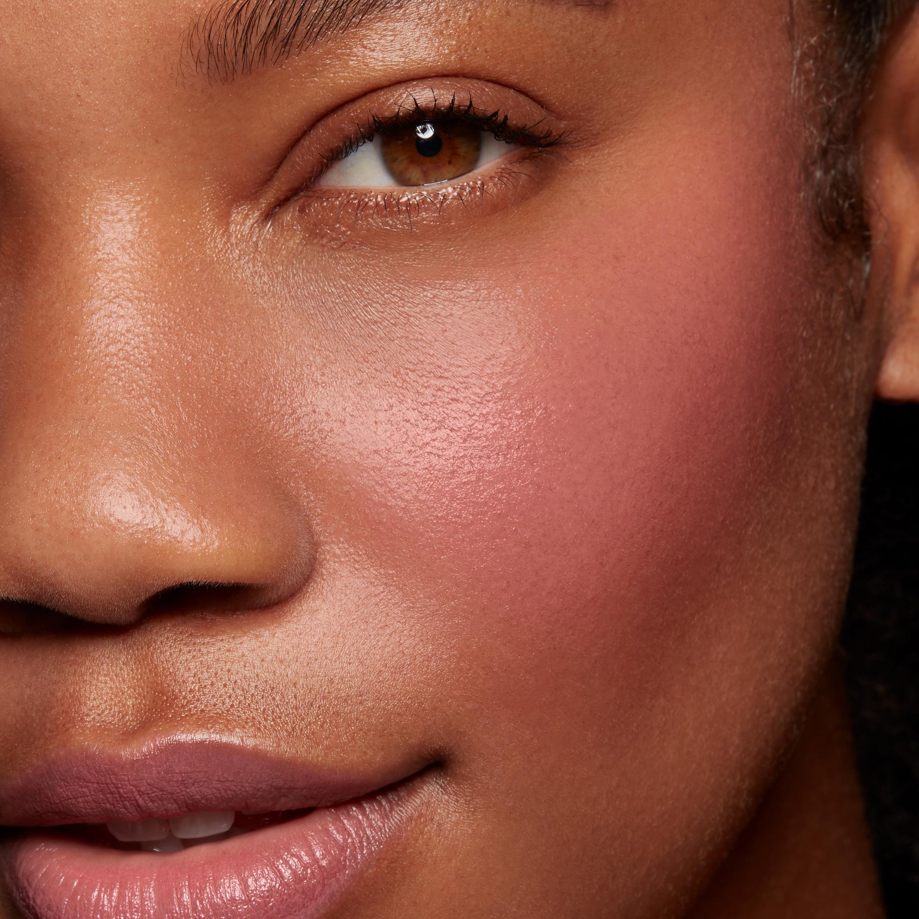 Verified - Bright Minimal Cheek Collection