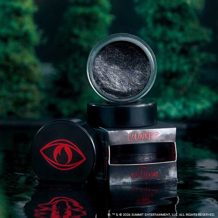 Newborn Army - Artful Romantic Eye Collection