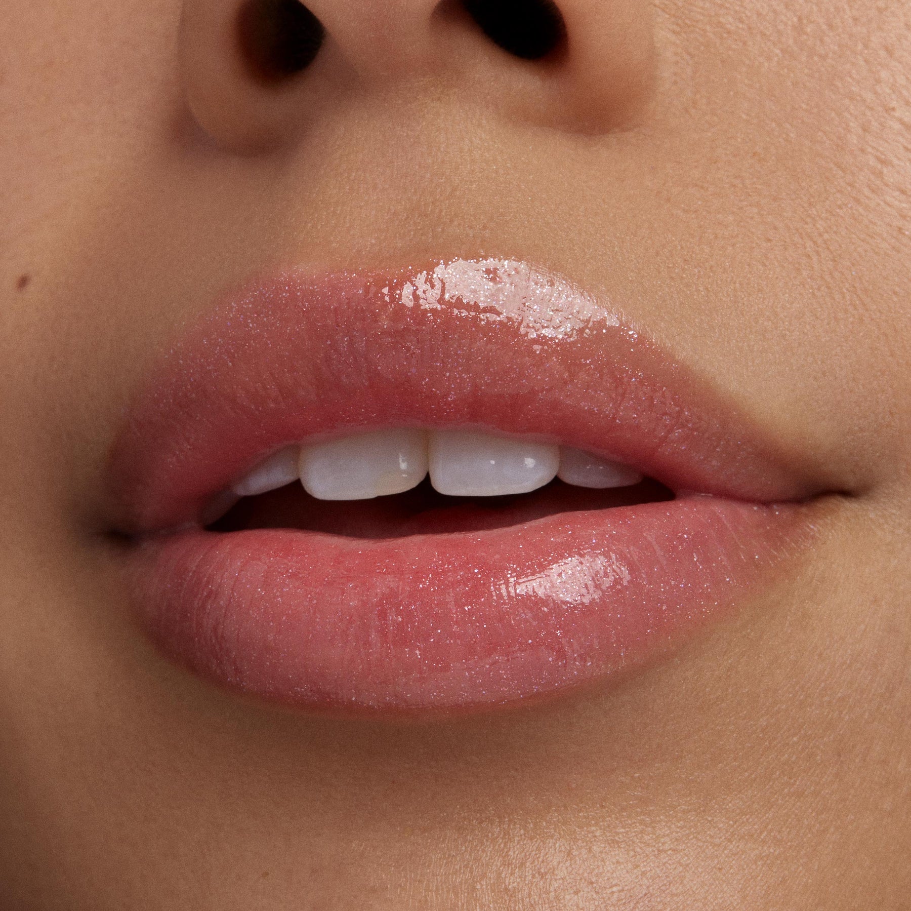 Yeehaw - Dewy Premium Lip Moment