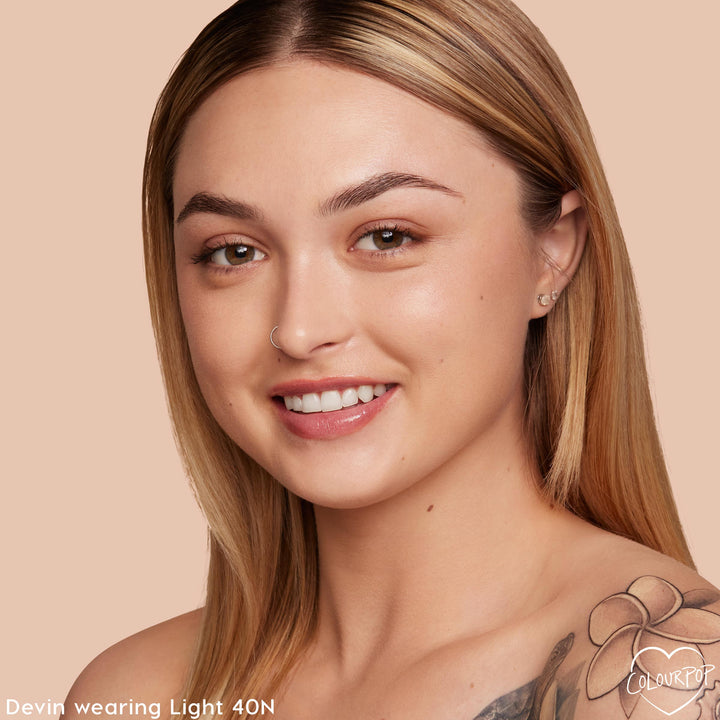 Light 40 N - Creamy Limited Complexion Favorite