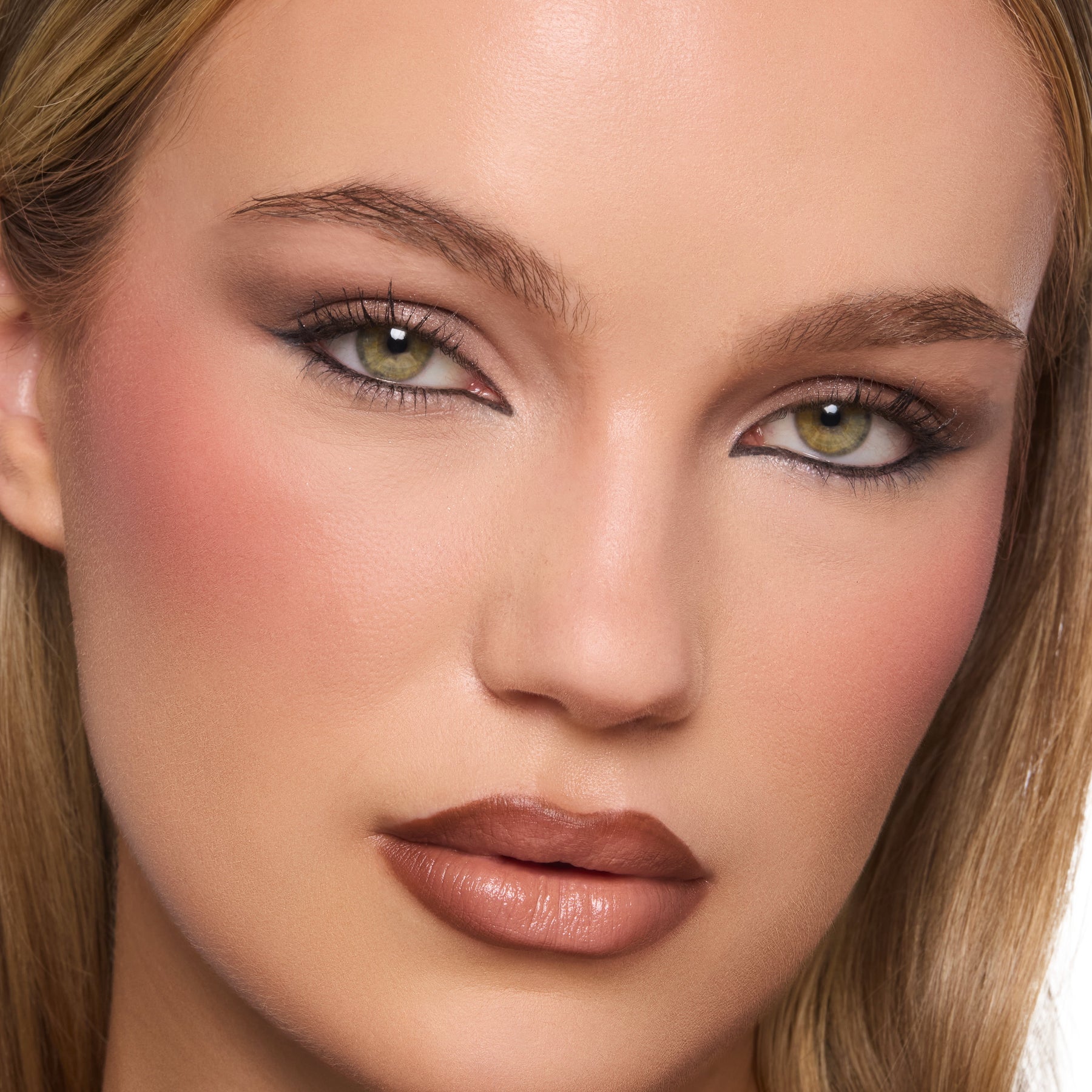 Deja Brew - Bright Curated Eye Wardrobe
