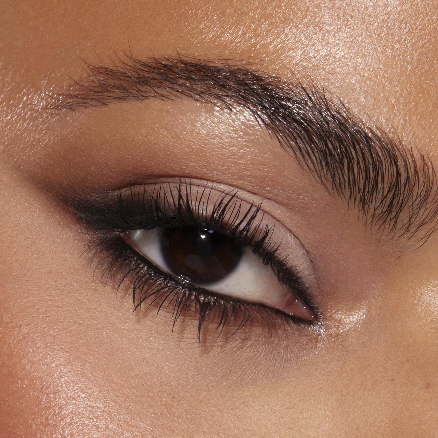 Stone Cold Fox - Comfortable Boutique Eye Glow